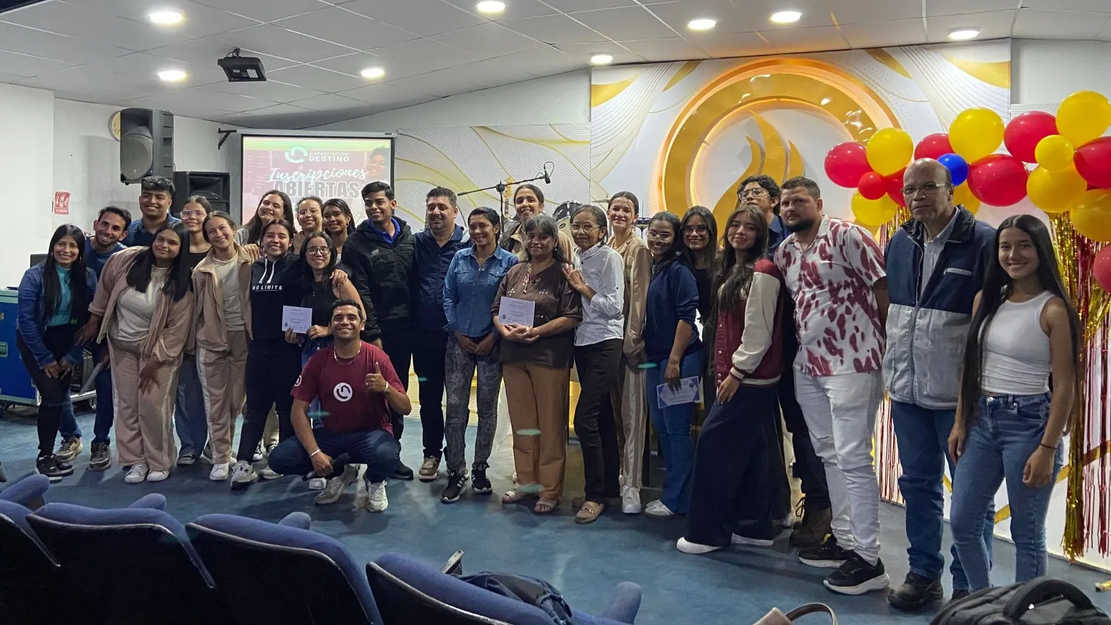 Lo que empieza cuando termina la clase: IV Promoción de Capacitación Destino